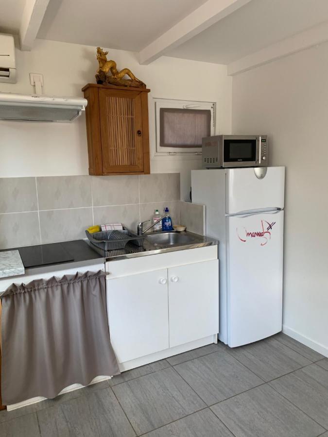 Joli Studio Independant 20M² Avec Jardin Сен-Максімен-ла-Сент-Бом Екстер'єр фото